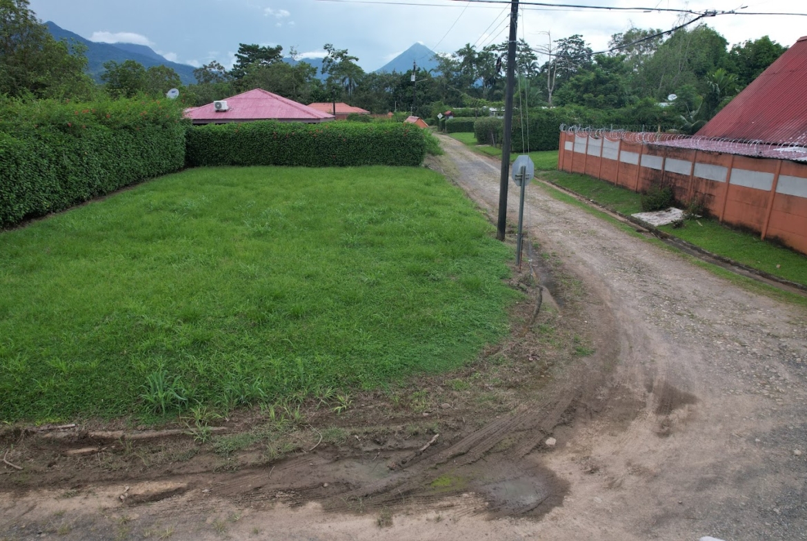 lote en La Fortuna de San Carlos